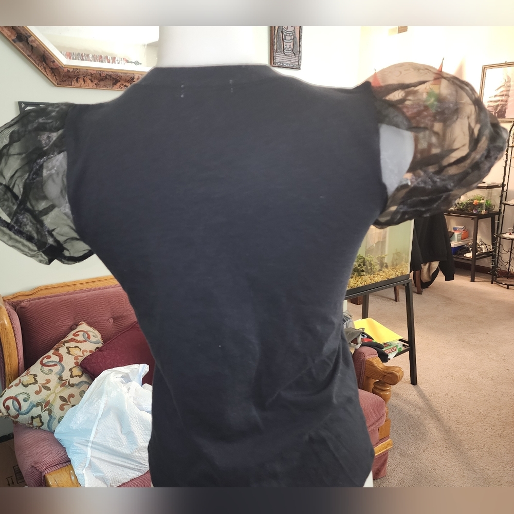 Top - Picture 2 of 2